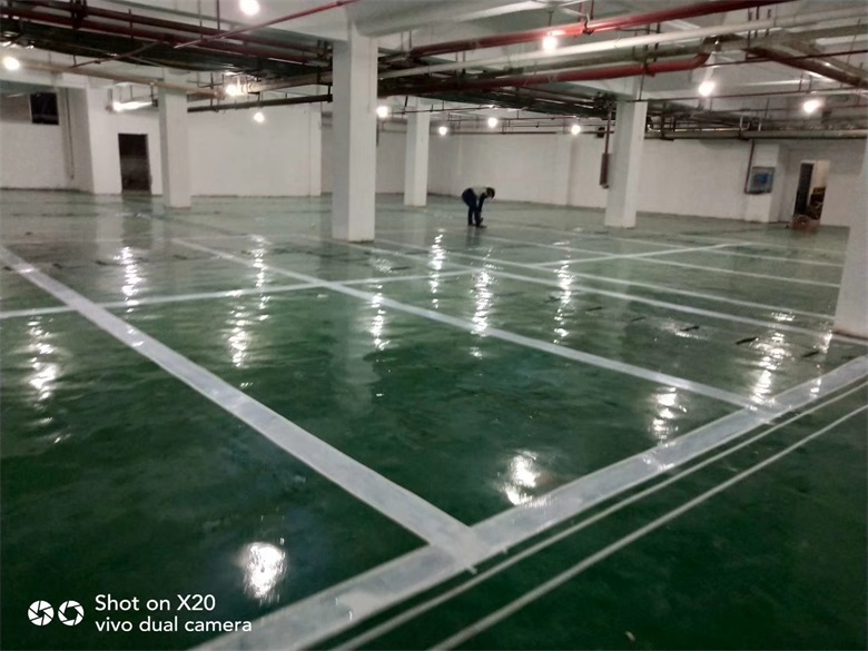 湘潭地下车库冷涂标线